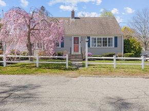 16 Marion Rd, Weymouth MA 02191