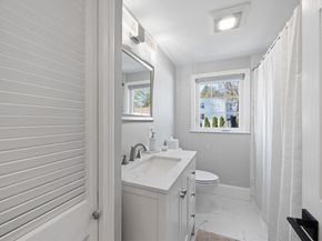 16 Marion Rd, Weymouth MA 02191
