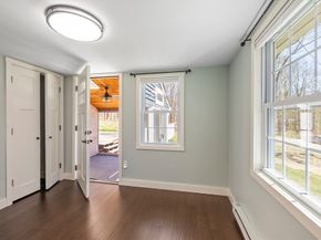 18 Oak Ridge Dr, Charlton MA 01507