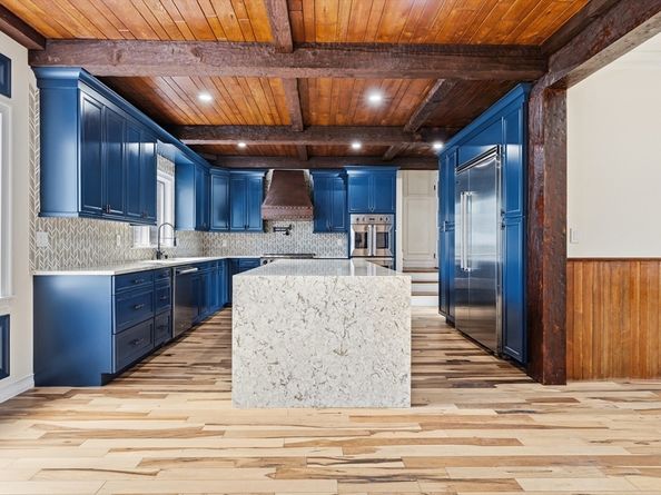 90 Countryside Ln, Milton MA 02186