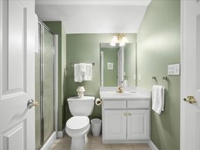 1 Aspenwood Cir 1, Southborough MA 01772