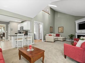 1 Aspenwood Cir 1, Southborough MA 01772