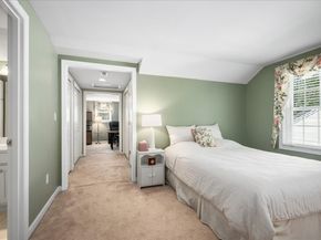 1 Aspenwood Cir 1, Southborough MA 01772