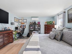 152 S Main Street 152, Uxbridge MA 01569