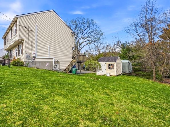 152 S Main Street 152, Uxbridge MA 01569