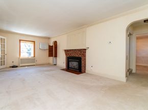 67 Park Ave, Braintree MA 02184