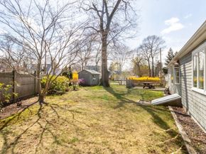 67 Park Ave, Braintree MA 02184