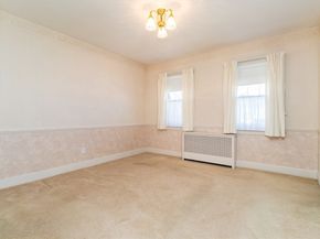 67 Park Ave, Braintree MA 02184