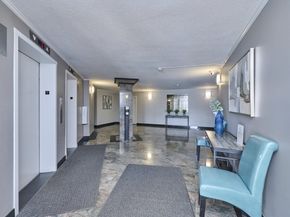 151 Coolidge Ave 404, Watertown MA 02472