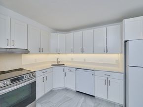 151 Coolidge Ave 404, Watertown MA 02472