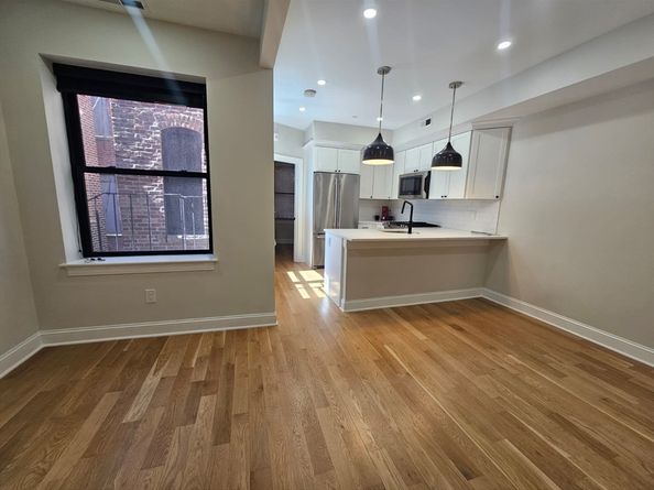 5 Garden Court 3, Boston MA 02113
