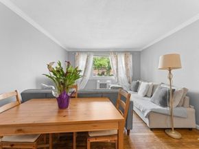 20 Auna Dr 7, Brockton MA 02301