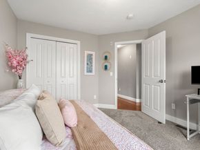 38 Stonehaven Dr, Weymouth MA 02190