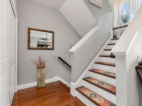 38 Stonehaven Dr, Weymouth MA 02190