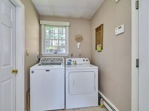 70 Harrington Rd, Framingham MA 01701