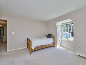 70 Harrington Rd, Framingham MA 01701