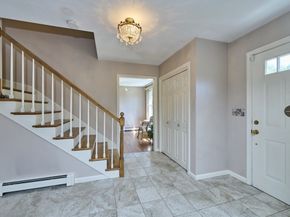 70 Harrington Rd, Framingham MA 01701