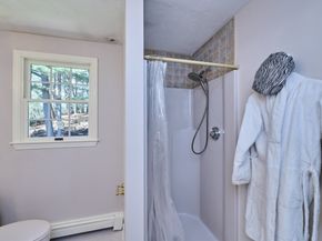 70 Harrington Rd, Framingham MA 01701