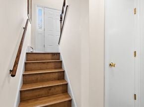 49 Hamilton Rd, Northborough MA 01532