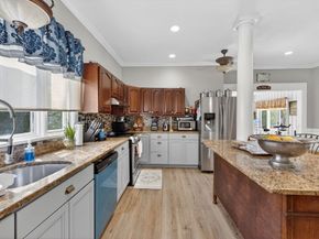 43 Plymouth, Holbrook MA 02343
