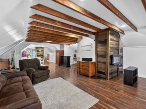 43 Plymouth, Holbrook MA 02343