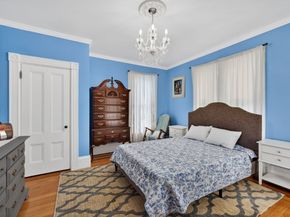 43 Plymouth, Holbrook MA 02343