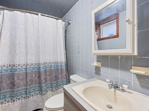 3 London Court, Boston MA 02128