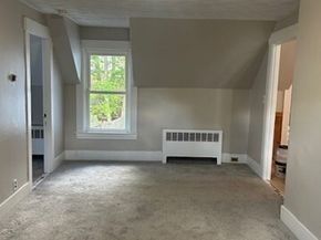162 Green St, Gardner MA 01440