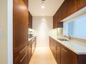 580 Washington St 6F, Boston MA 02111