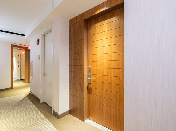 580 Washington St 6F, Boston MA 02111