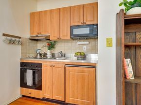 70-1 Cushing Street 1, Cambridge MA 02138
