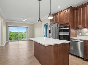 11 Peters Farm Way 409, Westborough MA 01581