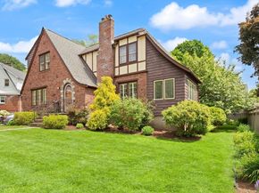 9 Mayfield Rd, Belmont MA 02478