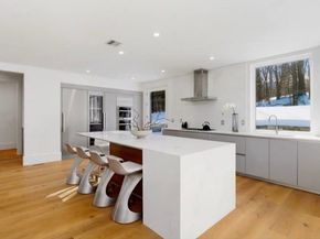 3 Effie Pl, Lexington MA 02421
