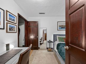 8 Wiget St 1, Boston MA 02113