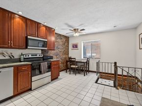 8 Wiget St 1, Boston MA 02113