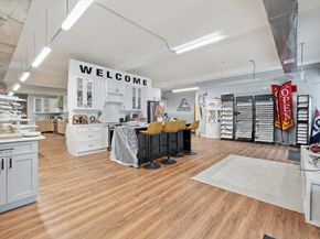 166 Mechanic St, Southbridge MA 01550