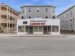 166 Mechanic St, Southbridge MA 01550