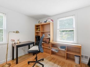 13 Stagg Dr, Natick MA 01760