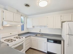 14 Concord Greene 8, Concord MA 01742