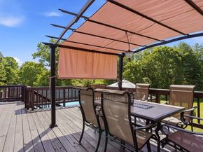 208 Chapman Rd, Tewksbury MA 01876