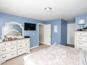 1 Lake Whittemore Dr, Spencer MA 01562