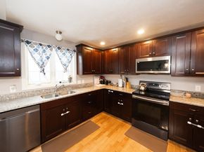 1 Lake Whittemore Dr, Spencer MA 01562