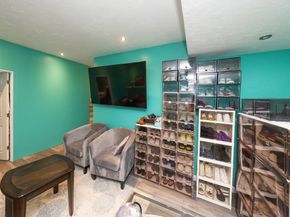 1 Lake Whittemore Dr, Spencer MA 01562