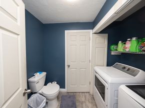 1 Lake Whittemore Dr, Spencer MA 01562