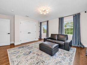 6 Little Meadow Way, North Reading MA 01864
