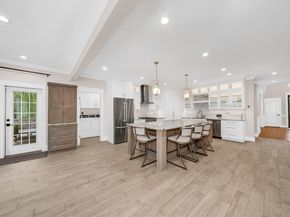 6 Little Meadow Way, North Reading MA 01864