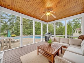 6 Little Meadow Way, North Reading MA 01864