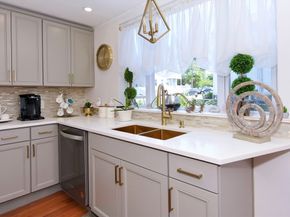 435 Cabot St B, Beverly MA 01915