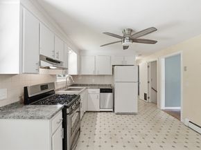 46 Pinecroft Ave, Holden MA 01520